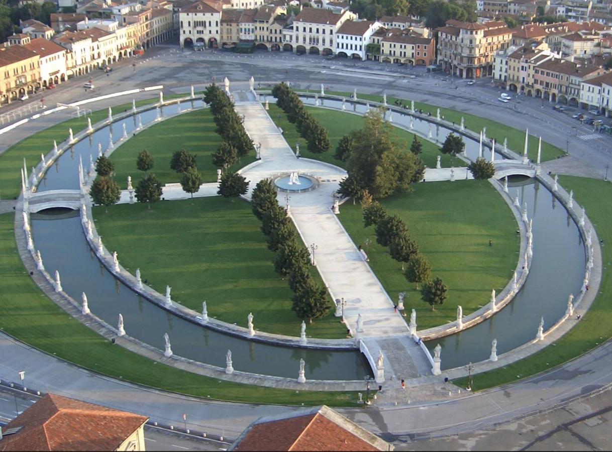 Appartamenti Portavenezia Padua Buitenkant foto